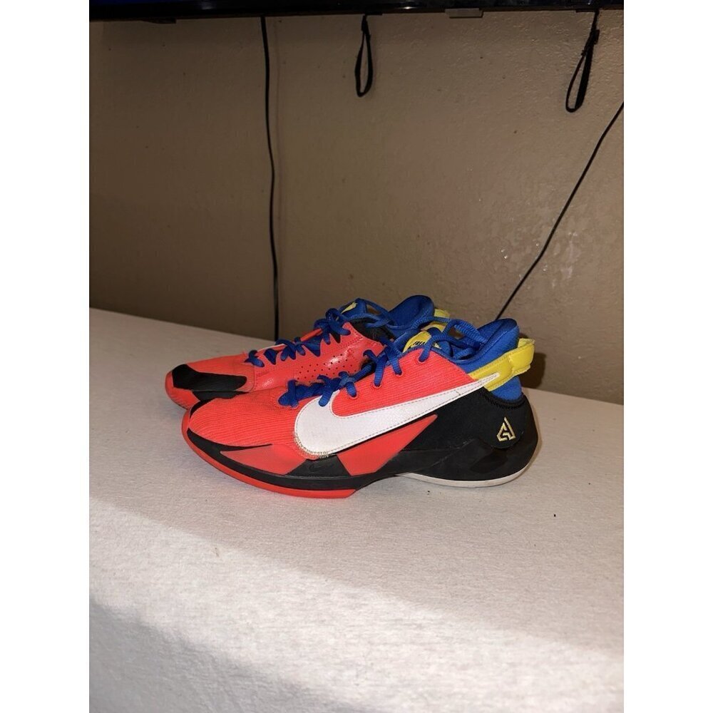 CN8574 606 Nike Zoom Freak 2 BrIght Crimson Red White Size 6.5 Y Womens 8